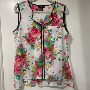 Style & Co sleeveless multicolor floral and butterfly v neck blouse Size Large